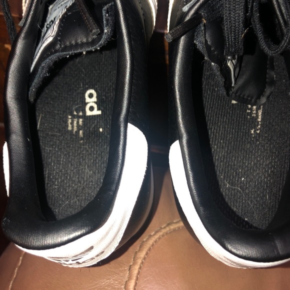 Mens Samoa Adidas Shoes - Picture 5 of 7